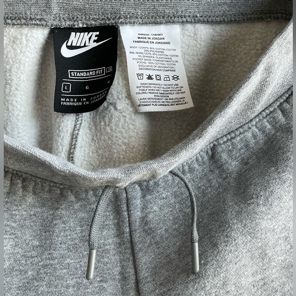 Nike Jogger Capri Children’s Large - Picture 5 of 5